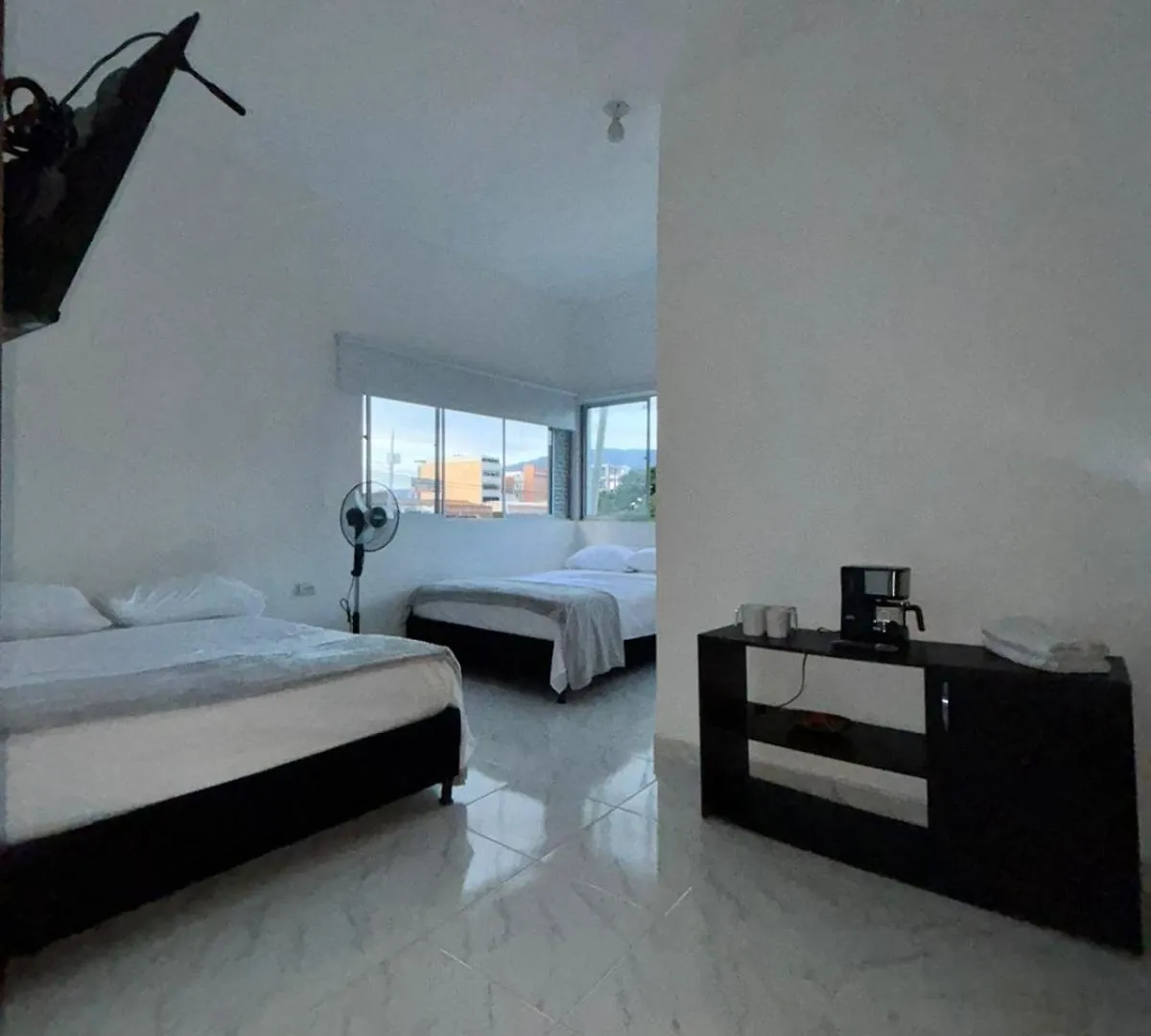 Casa La 35 0*, 메딜린