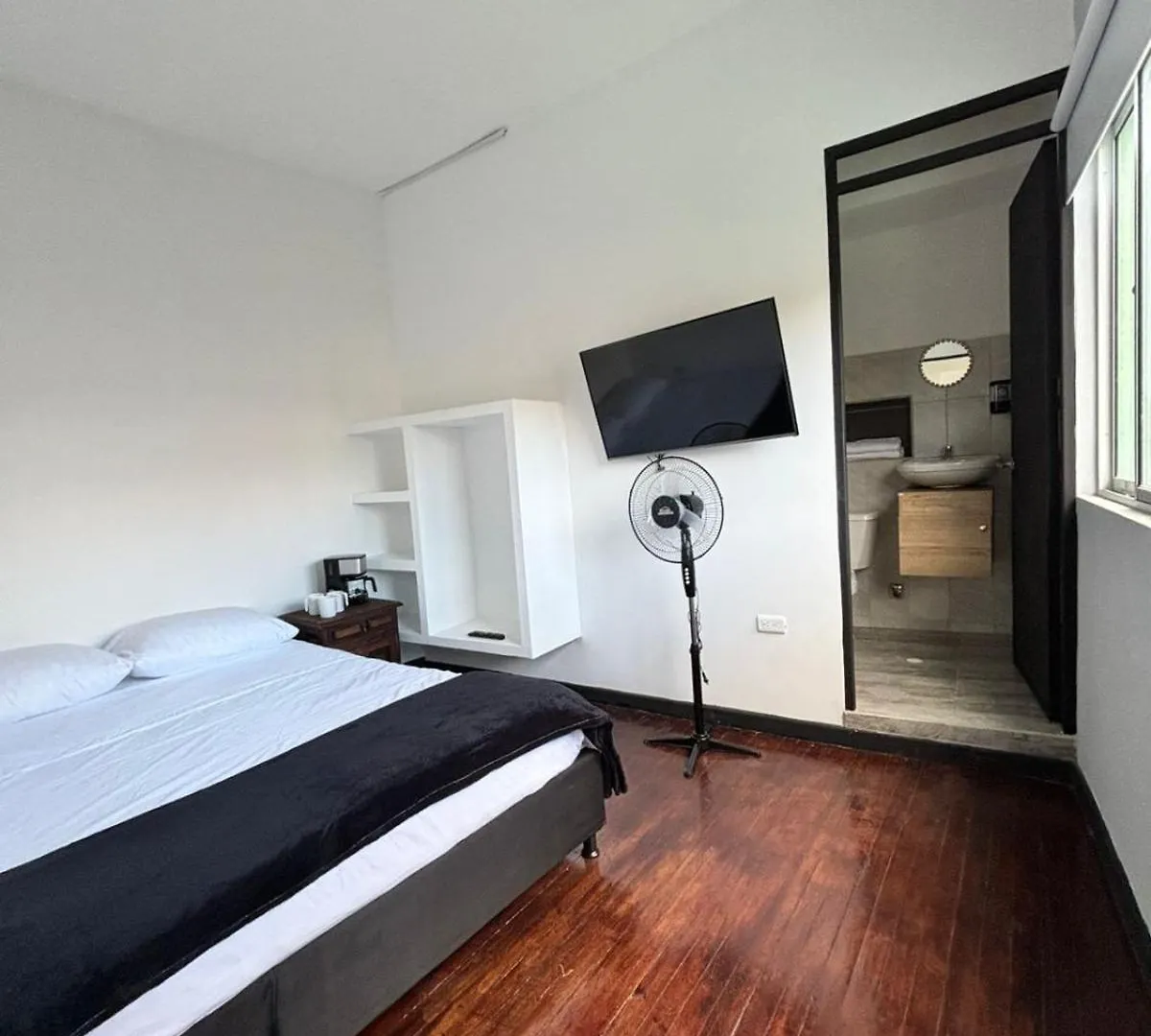 Casa La 35 بيت ضيافة